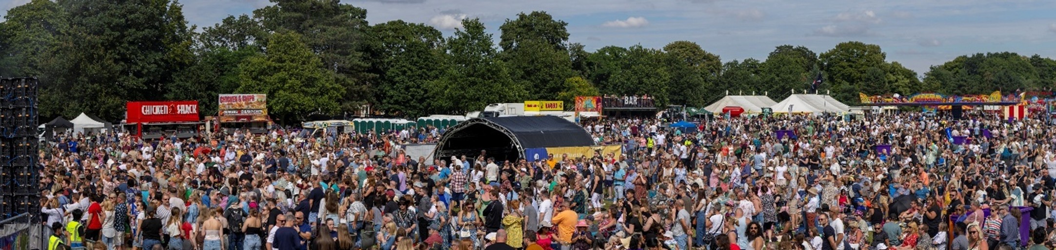 Crowds in Russell Park during the River Festival