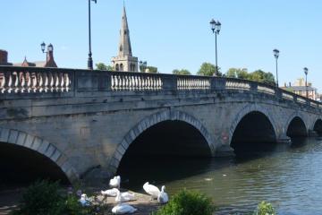 Bedford Town bridge